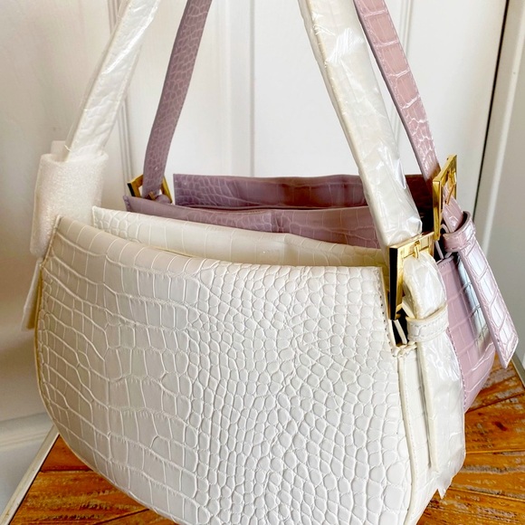 NWT JustFab Faux Croc Shoulder Bag in White - Picture 5 of 12